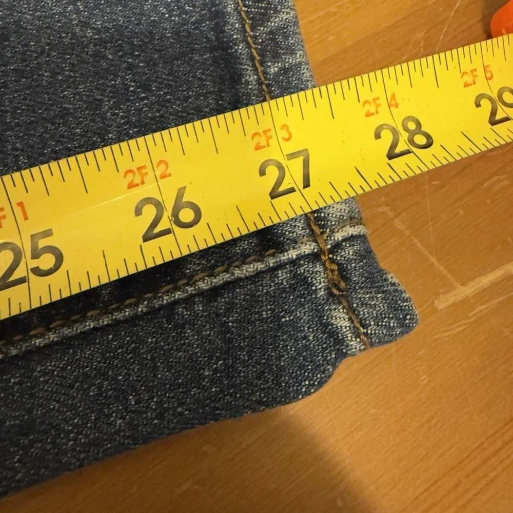 Good American Women's Jean Medium Wash Distressed Straight Leg Jeans Size‎ 6/28